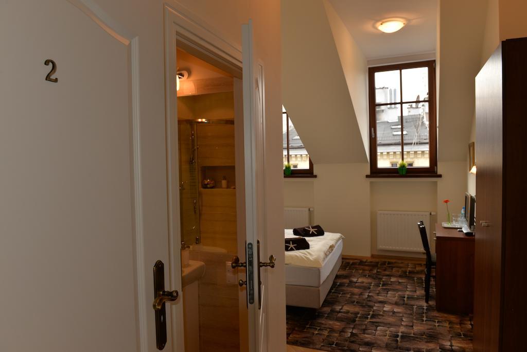 Royal Route 29 Comfort Rooms Krakow Ngoại thất bức ảnh