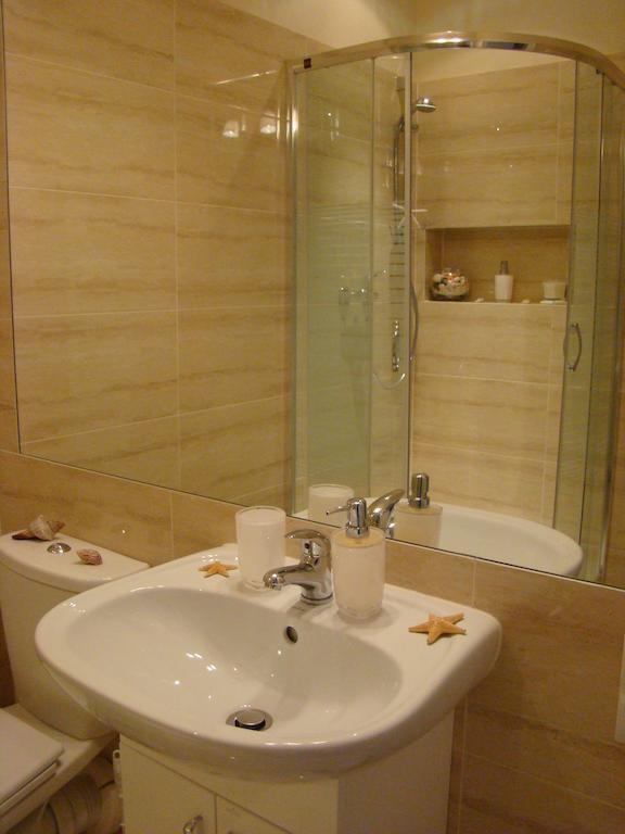 Royal Route 29 Comfort Rooms Krakow Phòng bức ảnh