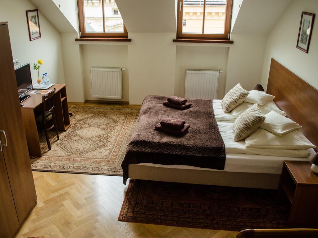 Royal Route 29 Comfort Rooms Krakow Ngoại thất bức ảnh