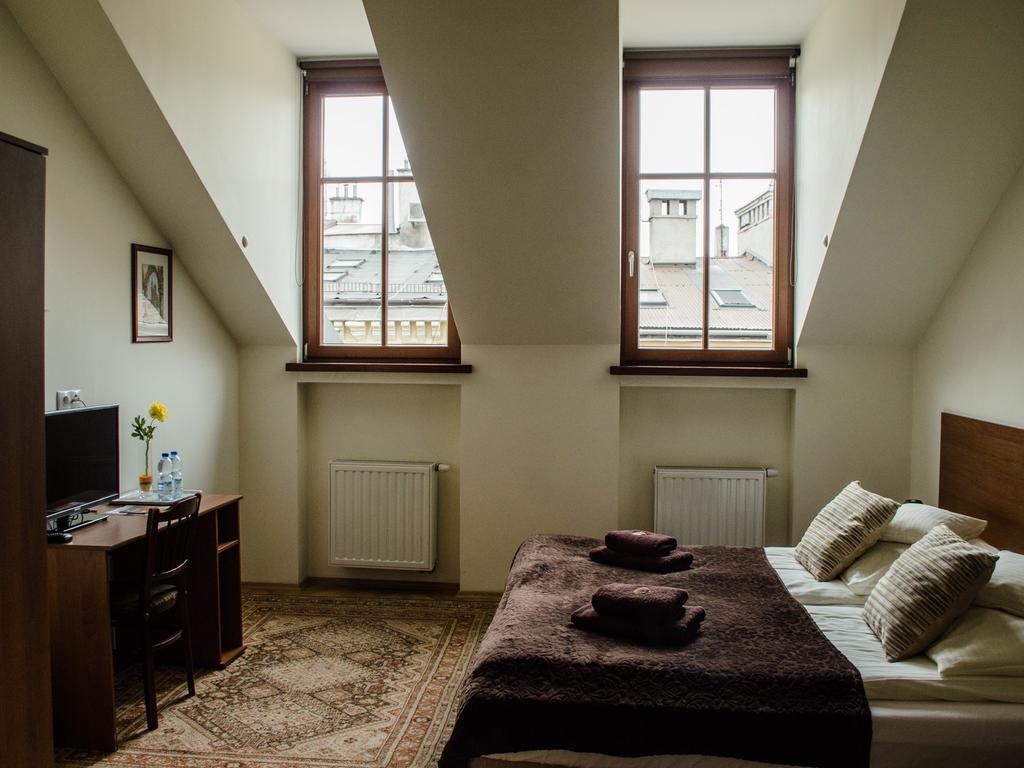 Royal Route 29 Comfort Rooms Krakow Ngoại thất bức ảnh