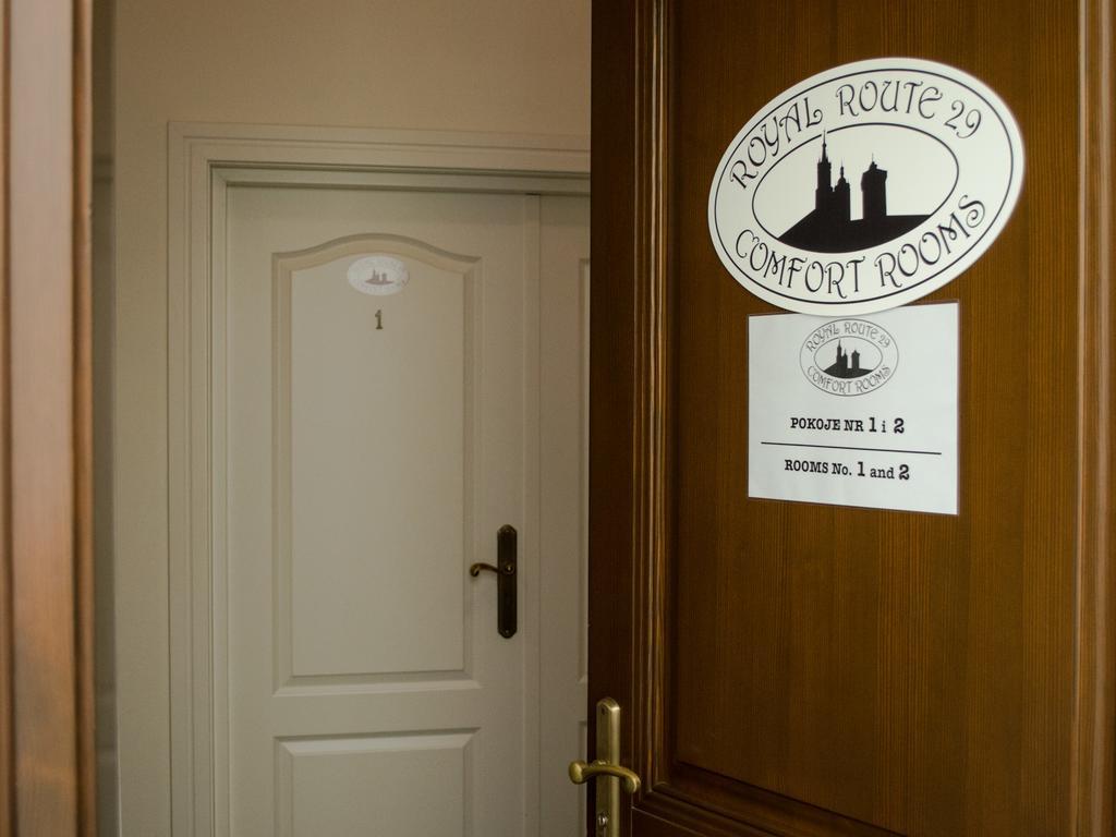 Royal Route 29 Comfort Rooms Krakow Ngoại thất bức ảnh