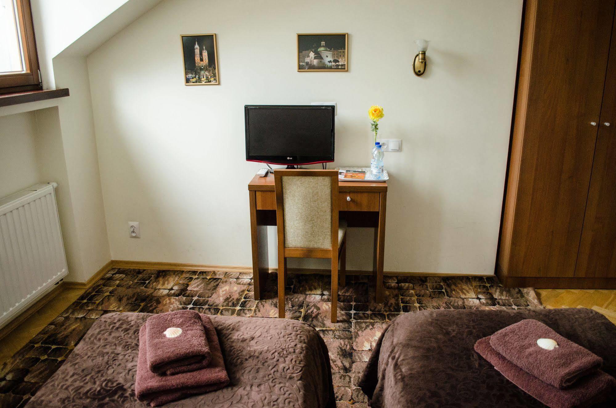 Royal Route 29 Comfort Rooms Krakow Ngoại thất bức ảnh
